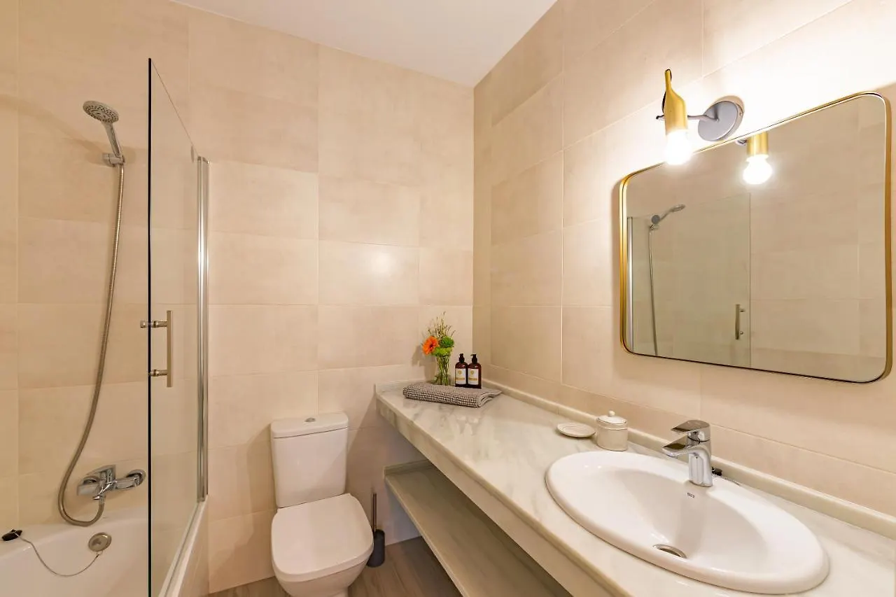 Apartamento Vistas al Estrecho y Piscina - SimplyTarifa Tarifa